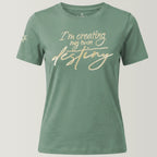 Ghost Mockup Front eines spirituellen Damen T-Shirt mit Stickerei, TShirt Farbe hellgrün. Die Goldstickerei ist eine Affirmation, Schriftzug: I'm creating my own destiny